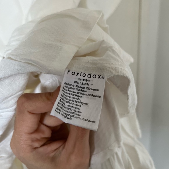 Foxiedox Embroidered blouse - Picture 7 of 10